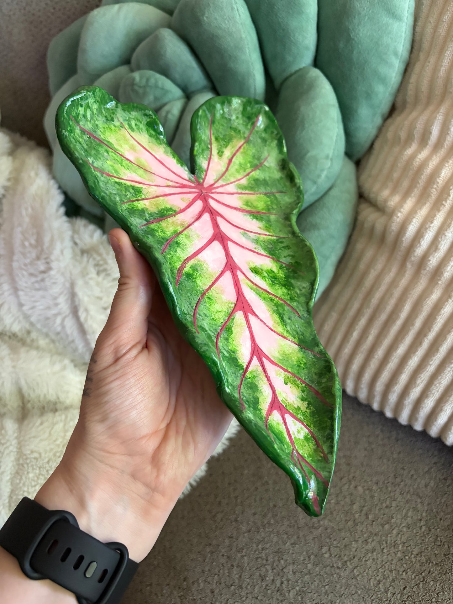 Large Leaf Trinket Dish