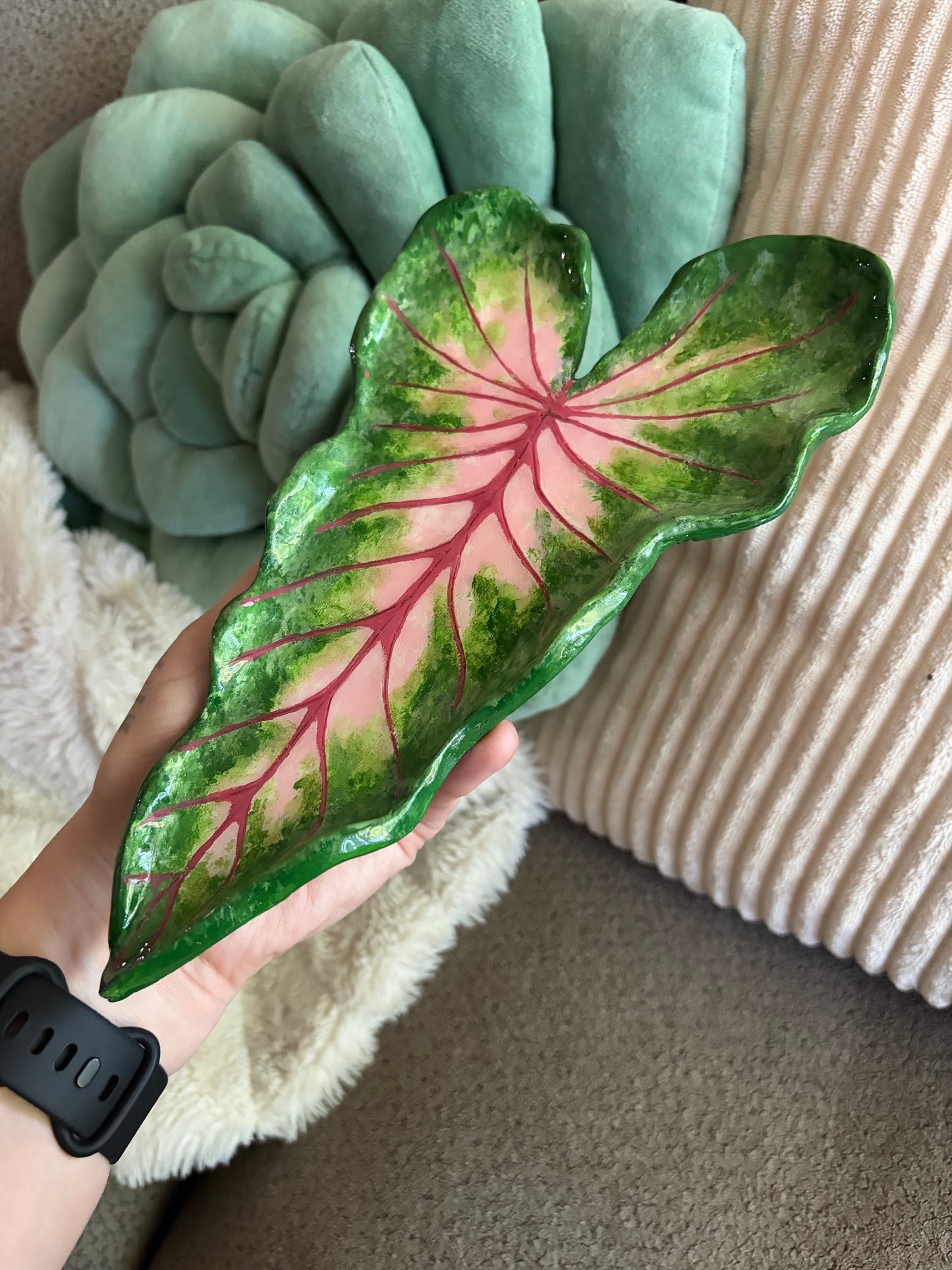Large Leaf Trinket Dish